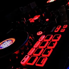 numark platinum FX