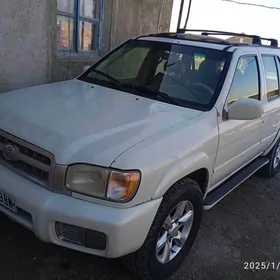 Nissan Pathfinder 2004