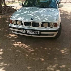 BMW 525 1993