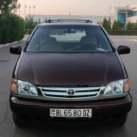 Toyota Sienna 1998