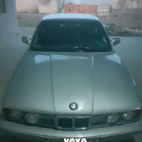 BMW 525 1992