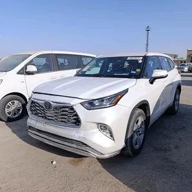Toyota Highlander 2020