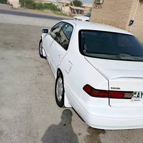 Toyota Camry 1997
