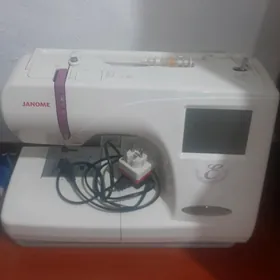 Yaka tikin mashyny JANOME 350