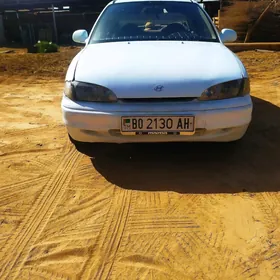 Hyundai Accent 1996