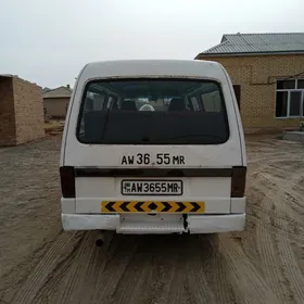 Toyota Hiace 1998
