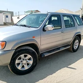 Nissan Pathfinder 2004