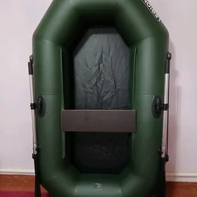 Lodka Legion 220