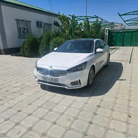 Kia Cadenza 2017