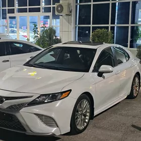 Toyota Camry 2022