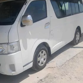 Toyota Hiace 2007