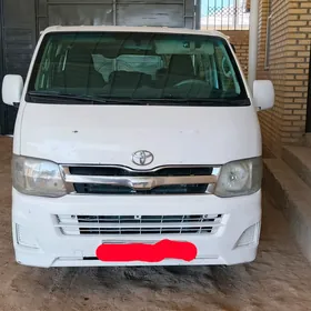 Toyota Hiace 2006