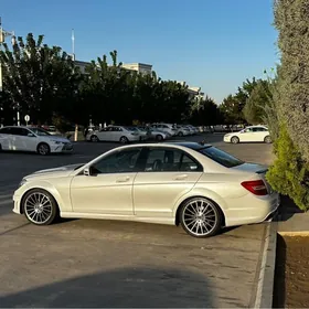 Mercedes-Benz C350 2008