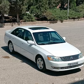 Toyota Avalon 2003