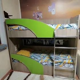 Кровать детская, Двухъярусная