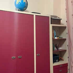 şkaf krowat komplekt