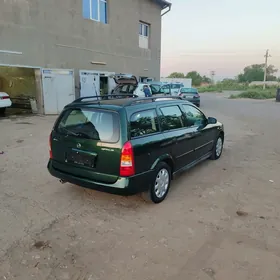 Opel Astra 2000