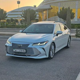 Toyota Avalon 2019