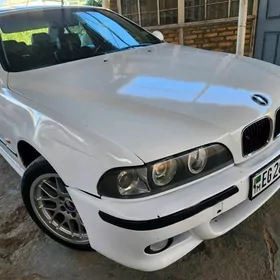 BMW E39 1998