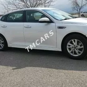 Kia Optima 2019