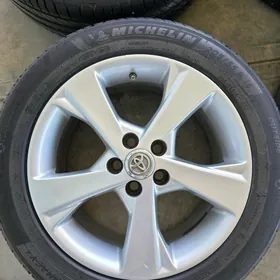Michelin 16 lik