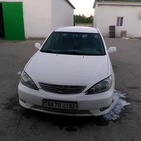 Toyota Camry 2005