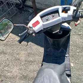 Yamaha Artistic 2023
