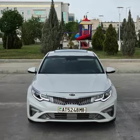 Kia Optima 2020