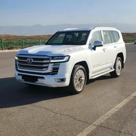 Toyota Land Cruiser 2025