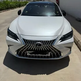 Lexus ES 350 2024