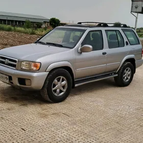 Nissan Pathfinder 2001