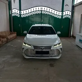 Toyota Avalon 2020