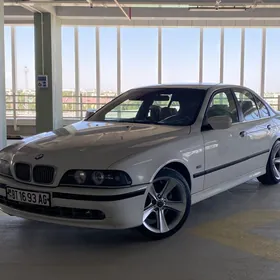 BMW E39 2003