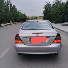 Mercedes-Benz E350 2009