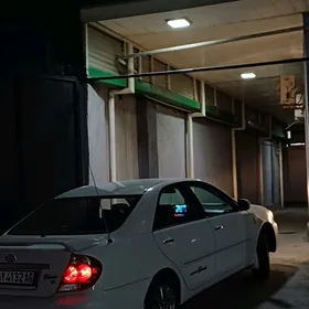 Toyota Camry 2005