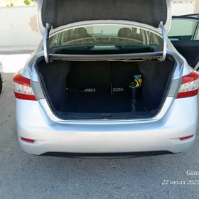 Nissan Sentra 2013