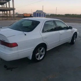 Toyota Camry 1998