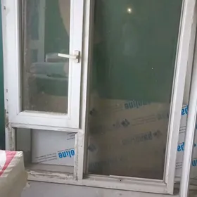 пластиковое окно