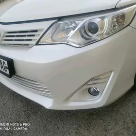 Toyota Camry 2014