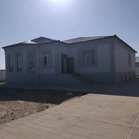 Мирас базар 5нжи коче 12сот 7к