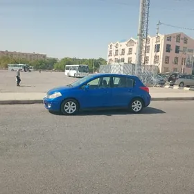 Nissan Versa 2009