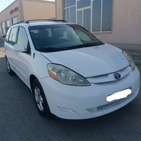Toyota Sienna 2009