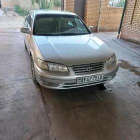 Toyota Camry 1997