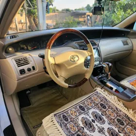 Toyota Avalon 2004