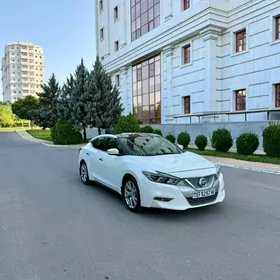 Nissan Maxima 2017