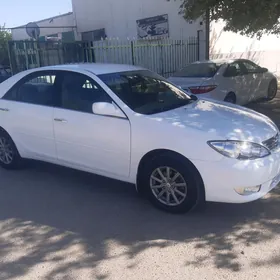 Toyota Camry 2005