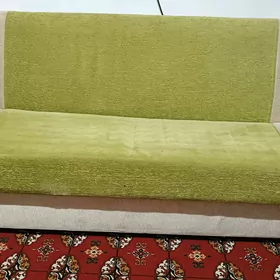 Divan satlyk