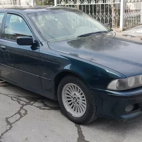 BMW E39 2002