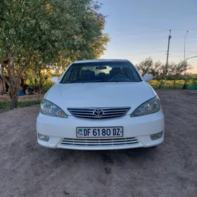 Toyota Camry 2005
