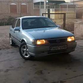Opel Vectra 1990